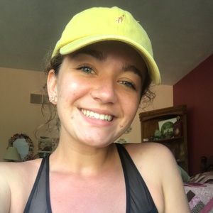 Meet your Posher, Molly